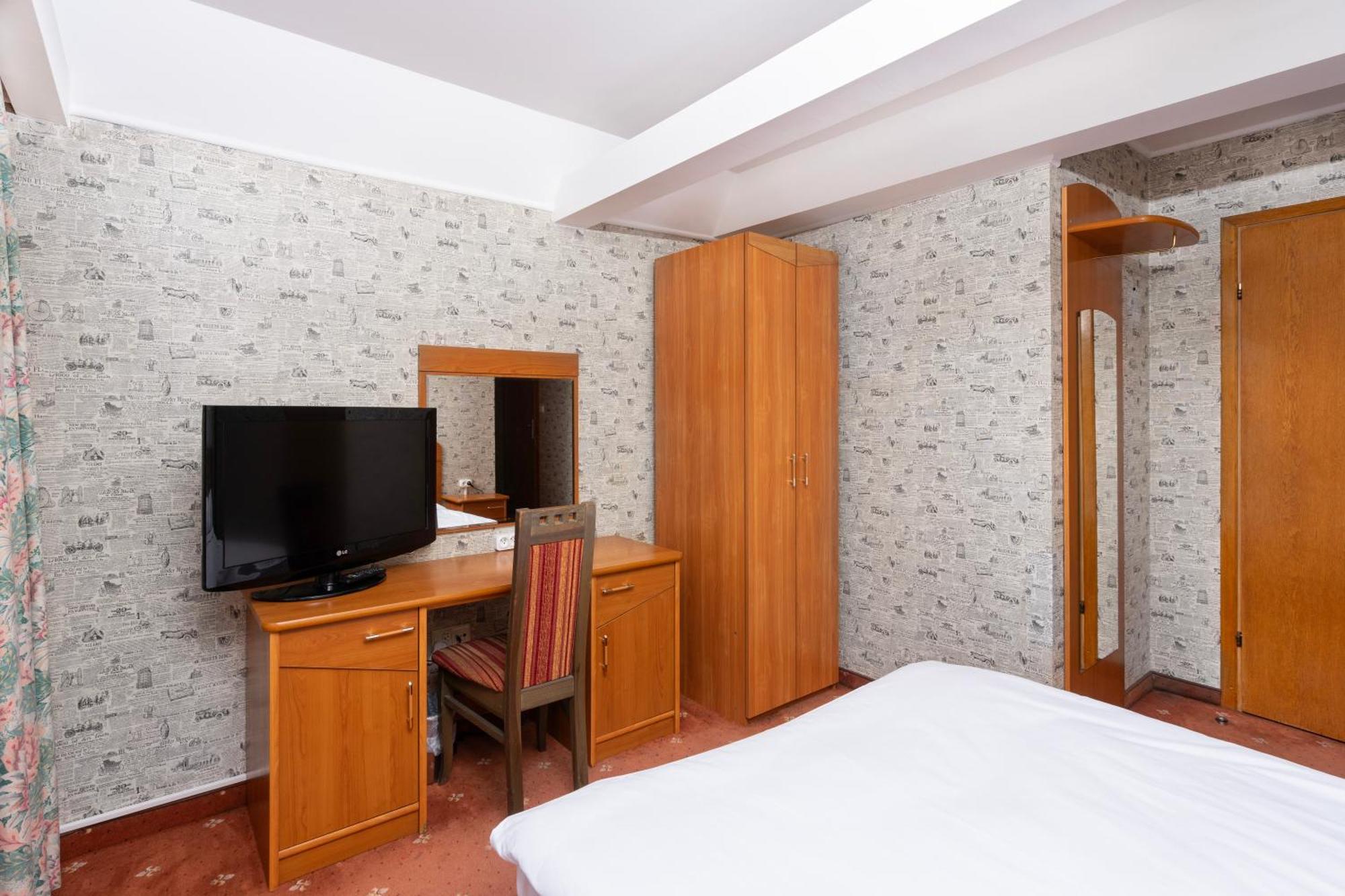 Hotel Victory Home Varsó Kültér fotó